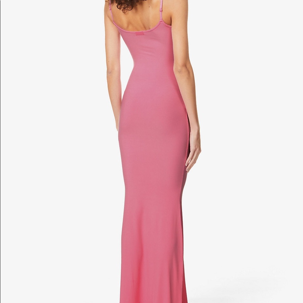 SKIMS Soft Lounge Long Slip Dress Bubblegum